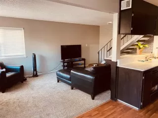 Photo #1: 20074877 Listing