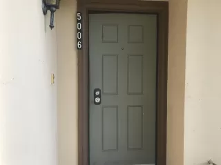 Photo #1: 20074915 Listing