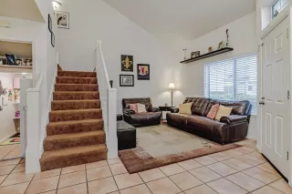 Photo #1: 20074988 Listing