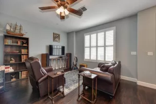Photo #5: 20075249 Listing 