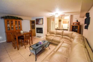 Photo #3: 20075372 Listing