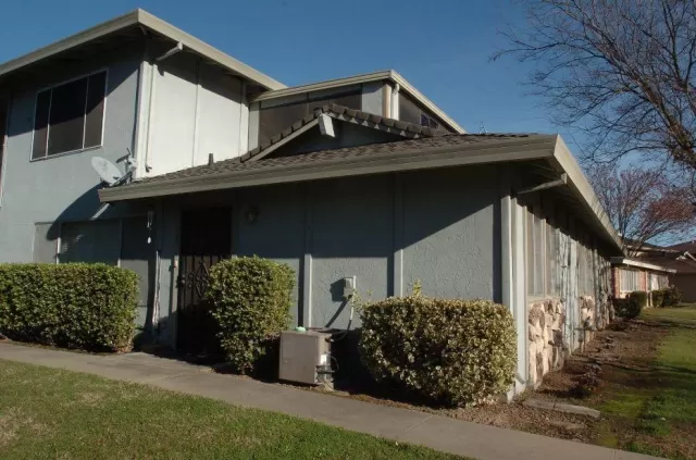 MLS: 20075402 Condo For Sale