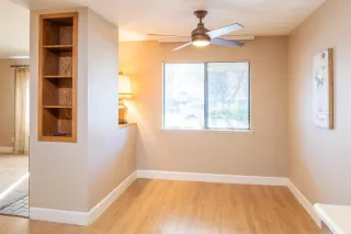 Photo #6: 20075448 Listing