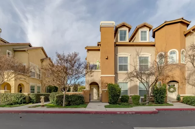 MLS: 20075493 Condo For Sale