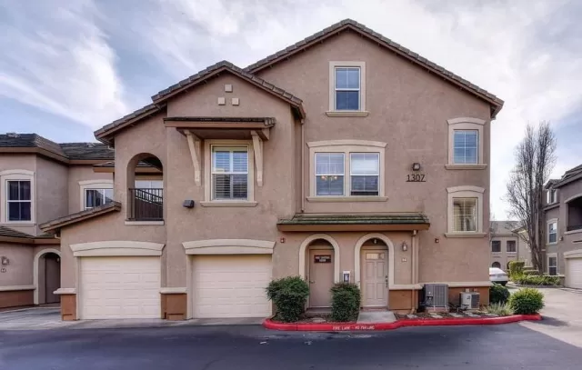 MLS: 20075504 Condo For Sale