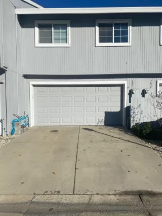 Photo #1: 20075514 Listing 