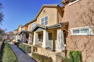 Photo #1: 20075843 Listing