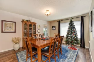 Photo #5: 20076425 Listing 