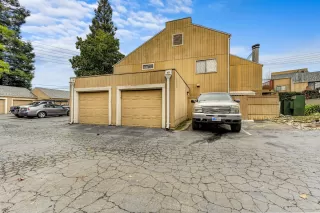Photo #1: 20076463 Listing
