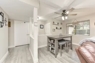 Photo #3: 20076463 Listing