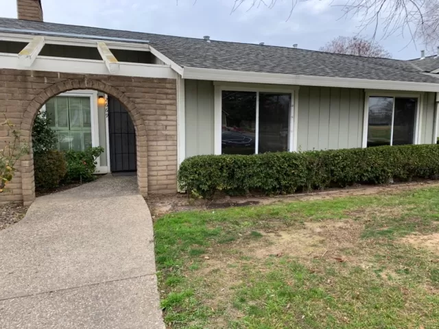 MLS: 20076844 Condo For Sale