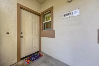 Photo #4: 20076941 Listing 