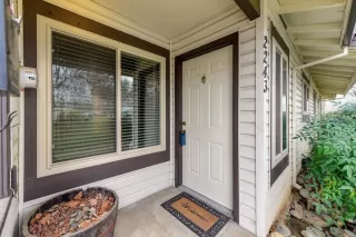 Photo #3: 20077464 Listing