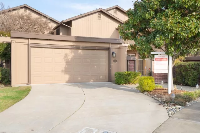 MLS: 20077584 Condo For Sale