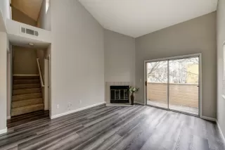 Photo #3: 20077707 Listing