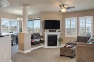 Photo #1: 20077974 Listing