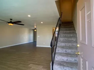 Photo #4: 20078162 Listing 