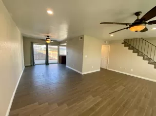 Photo #6: 20078162 Listing 