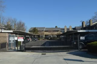 Photo #2: 20078585 Listing