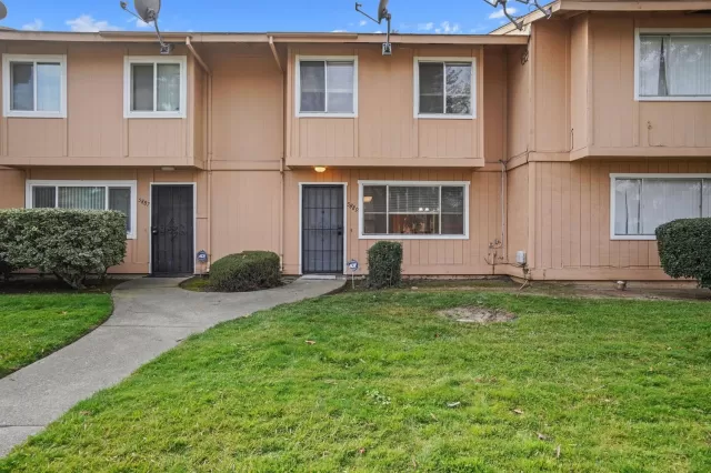 MLS: 20078755 Condo For Sale