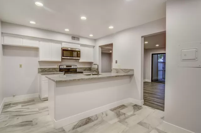 MLS: 20079156 Condo For Sale