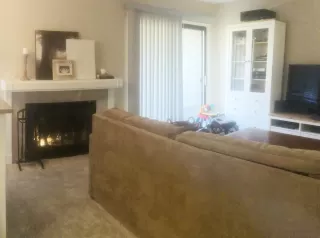 Photo #4: 20079356 Listing 