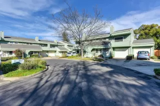 Photo #4: 20079965 Listing 