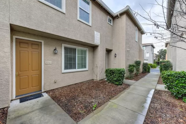 MLS: 20080278 Condo For Sale