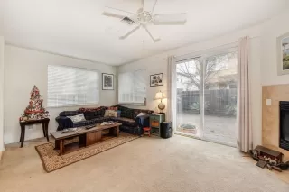 Photo #3: 20080278 Listing