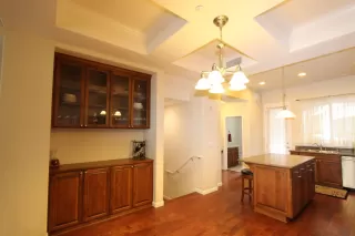 Photo #4: 20081173 Listing