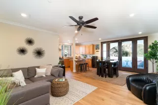 Photo #2: 20081247 Listing