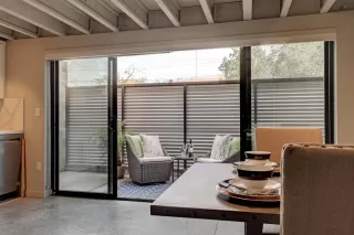 Photo #3: 20081496 Listing 