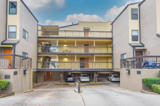 Photo #2: 20081661 Listing