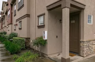 Photo #2: 20081787 Listing