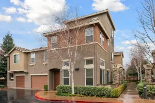 More Details about MLS # 20082260 : 2580 W EL CAMINO AVE #15104