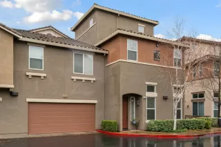 Photo #1: 20082260 Listing 