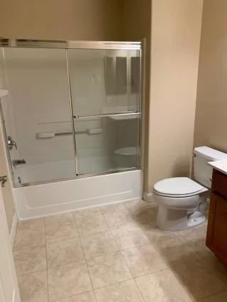 Photo #6: 20082817 Listing