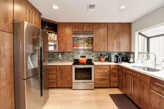 Photo #6: 221000054 Listing 