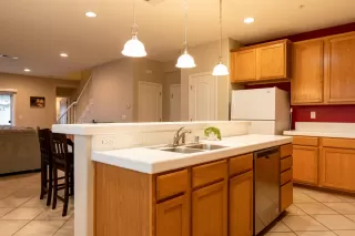 Photo #4: 221000571 Listing