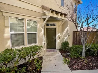 Photo #1: 221000674 Listing