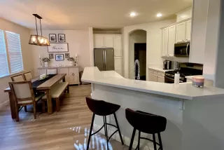 Photo #6: 221000674 Listing