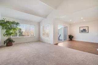 Photo #6: 221000732 Listing 