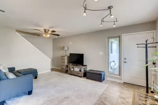 Photo #3: 221001045 Listing