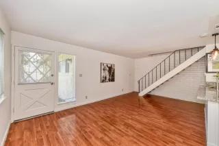 Photo #4: 221001103 Listing