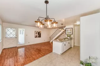 Photo #5: 221001103 Listing