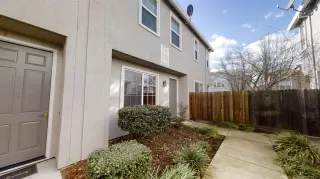 Photo #2: 221001274 Listing