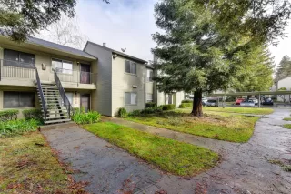 Photo #1: 221001315 Listing