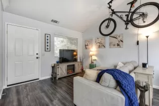 Photo #4: 221001315 Listing