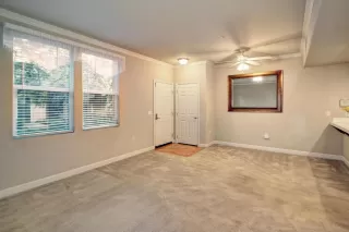 Photo #3: 221002253 Listing