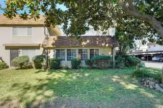 Photo #1: 221002292 Listing